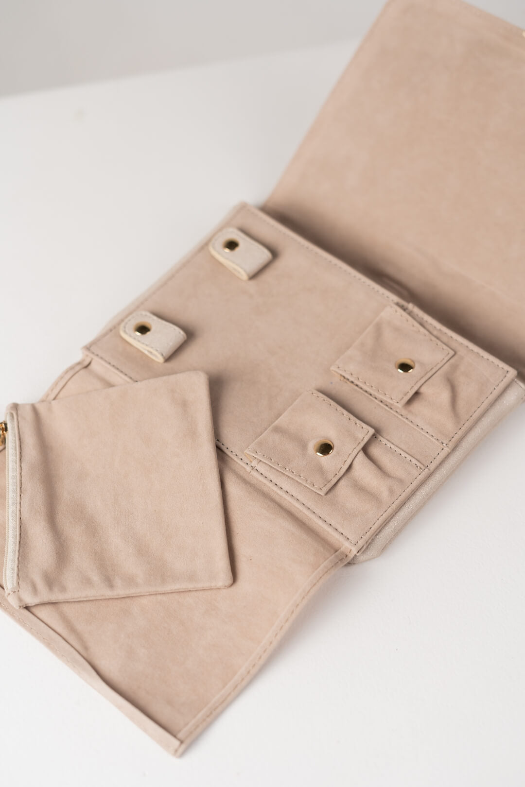 Handmade Leather Jewelry Organizer - Beige - linebysj